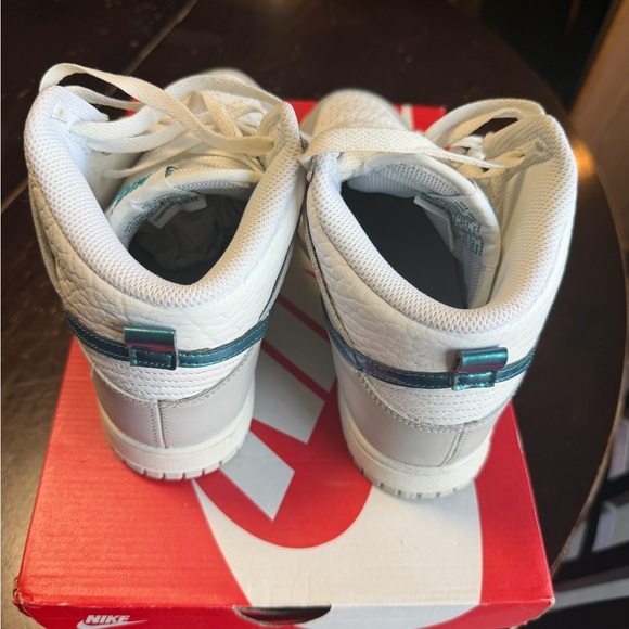 Nike White and Gray Sneakers with Blue Swoosh - Picture 2 of 3